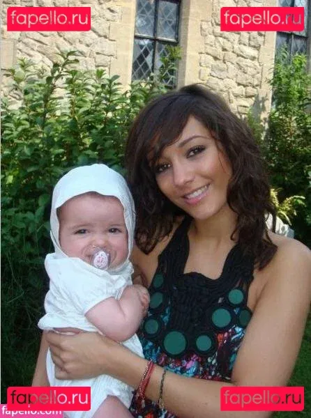 Frankie Bridge Onlyfans Photo Gallery 