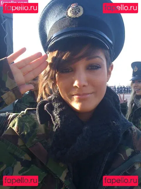 Frankie Bridge Onlyfans Photo Gallery 