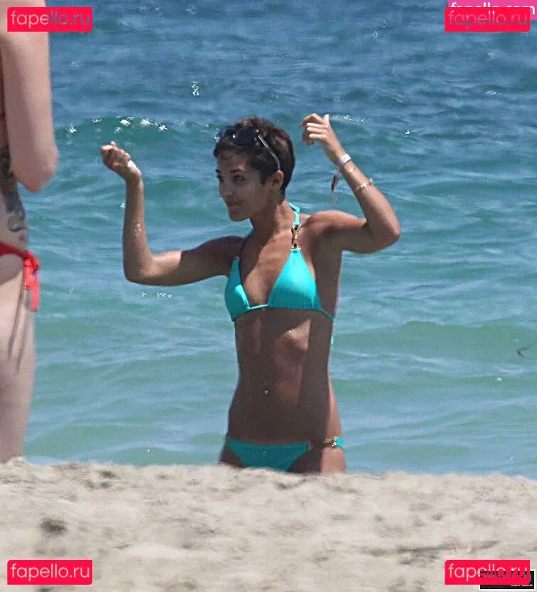 Frankie Bridge Onlyfans Photo Gallery 