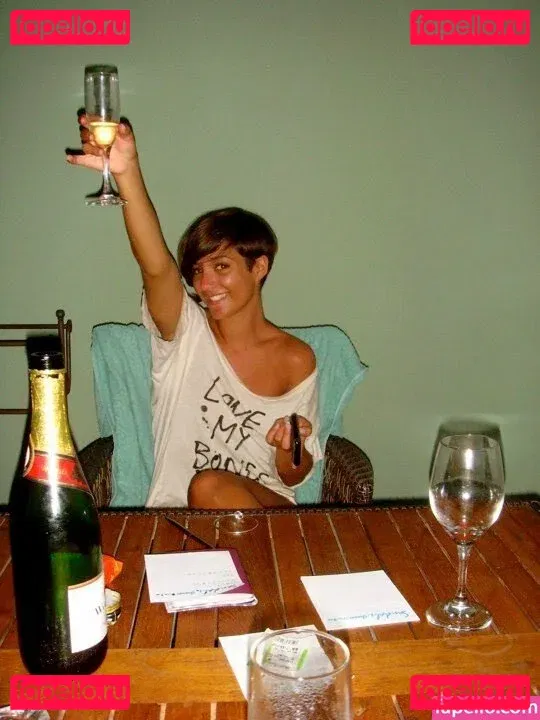 Frankie Bridge Onlyfans Photo Gallery 