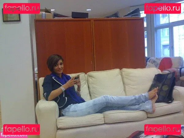 Frankie Bridge Onlyfans Photo Gallery 