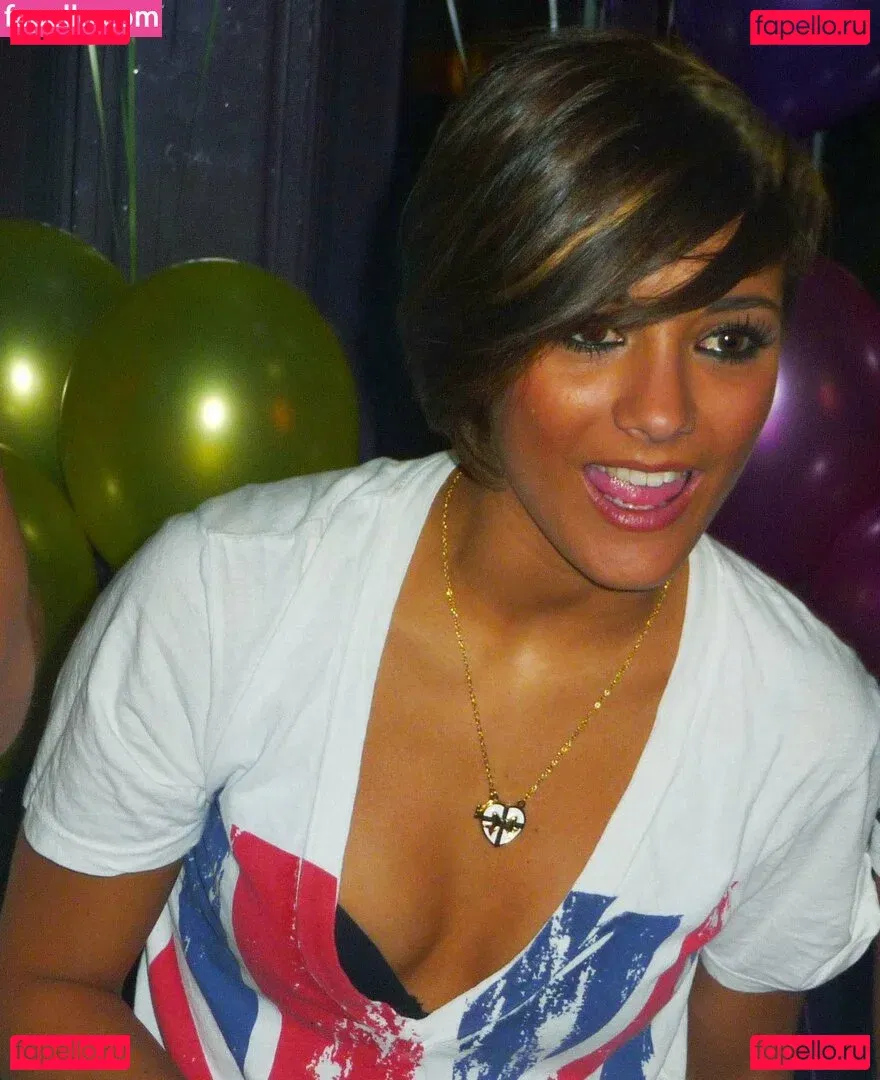 Frankie Bridge Onlyfans Photo Gallery 
