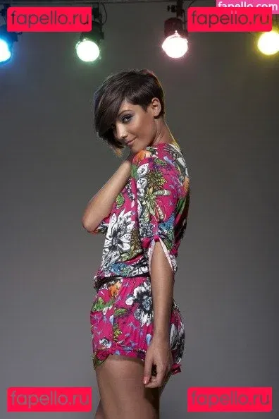 Frankie Bridge Onlyfans Photo Gallery 