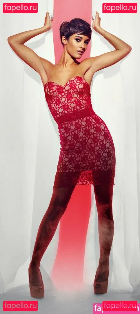 Frankie Bridge Onlyfans Photo Gallery 