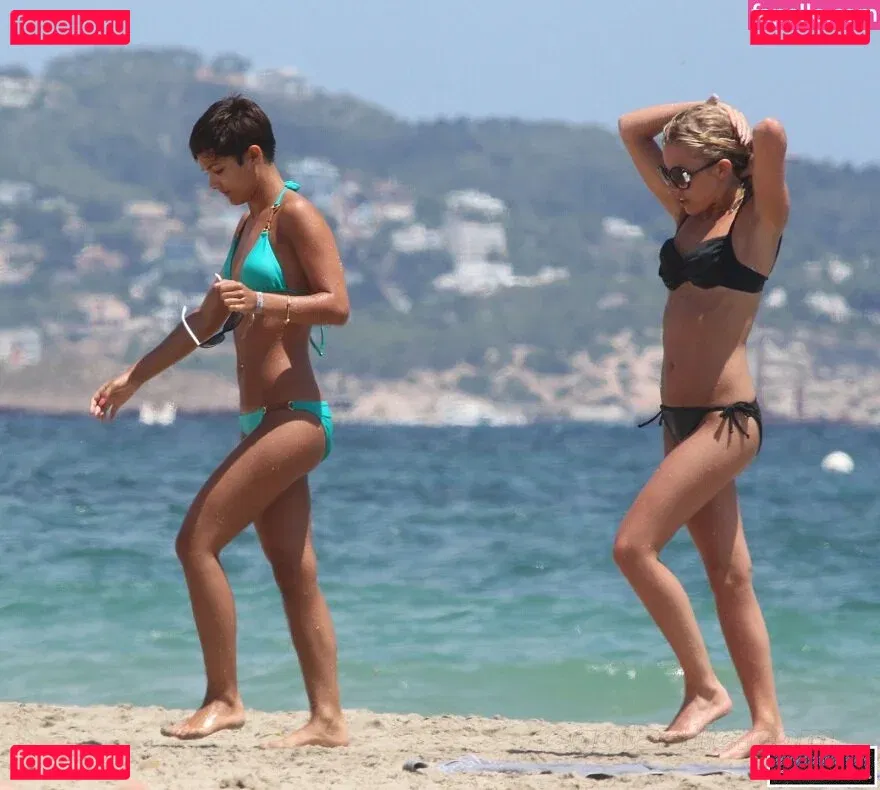 Frankie Bridge Onlyfans Photo Gallery 