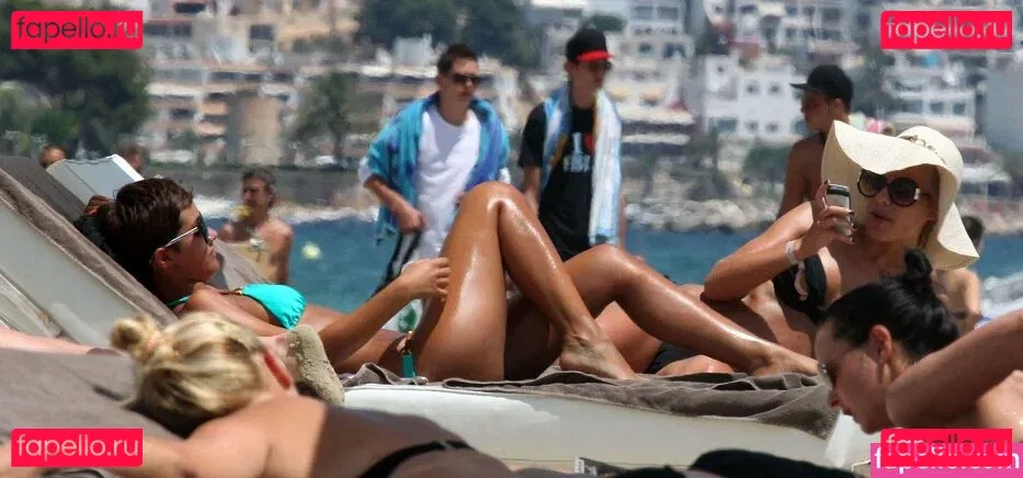 Frankie Bridge Onlyfans Photo Gallery 