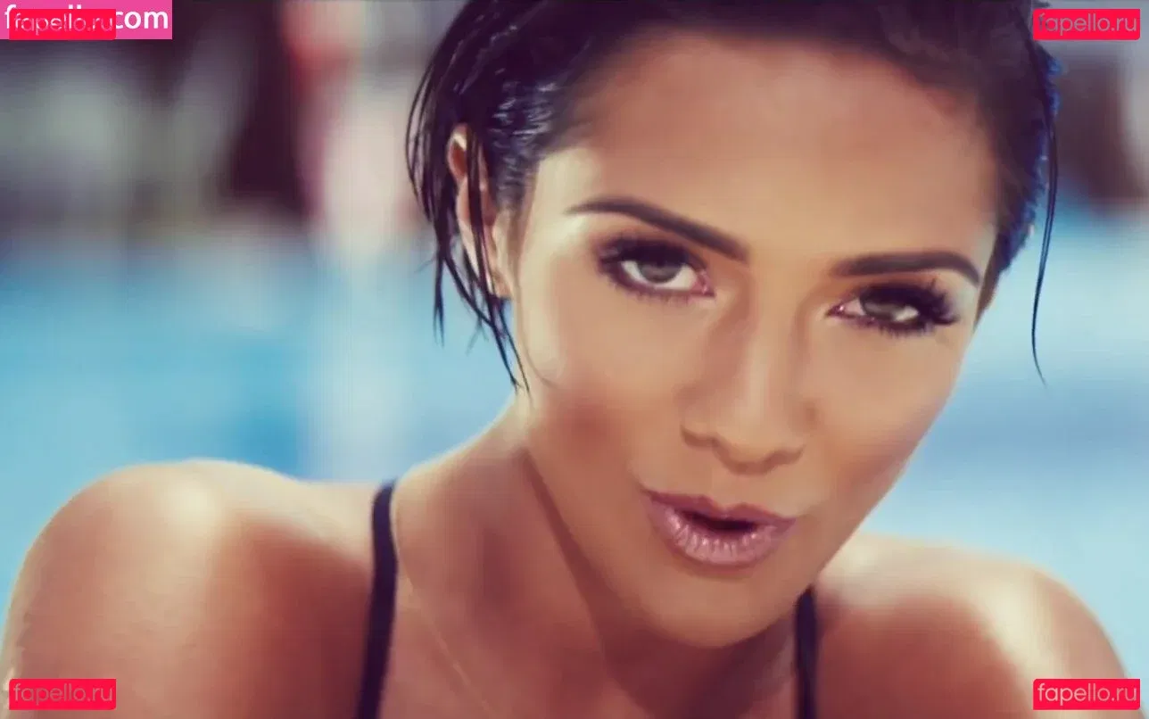 Frankie Bridge Onlyfans Photo Gallery 