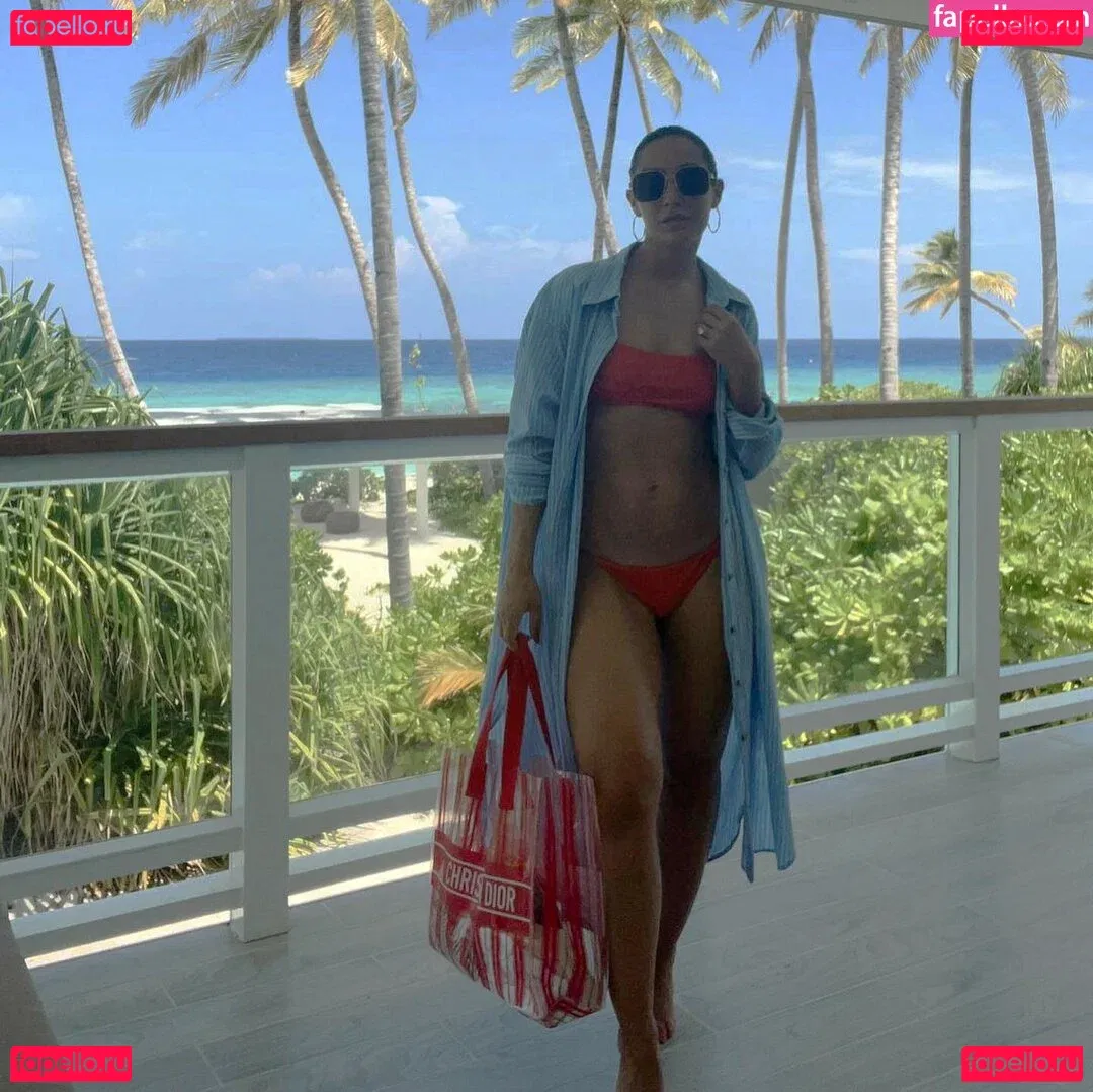 Frankie Bridge Onlyfans Photo Gallery 