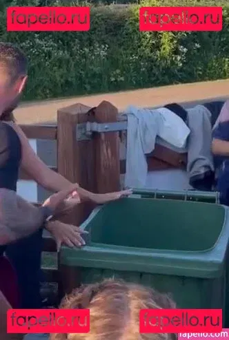 Frankie Bridge Onlyfans Photo Gallery 