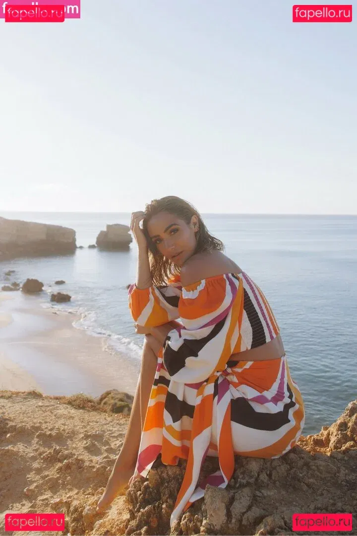 Frankie Bridge Onlyfans Photo Gallery 