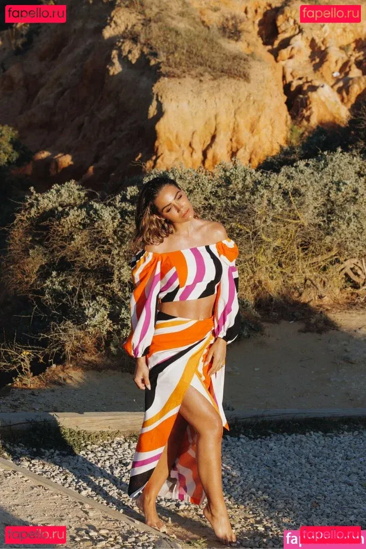 Frankie Bridge Onlyfans Photo Gallery 