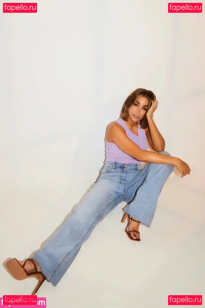 Frankie Bridge Onlyfans Photo Gallery 