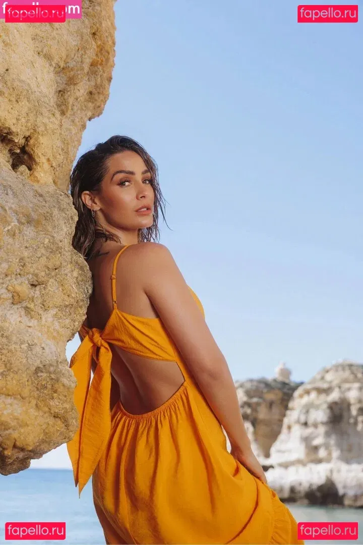 Frankie Bridge Onlyfans Photo Gallery 