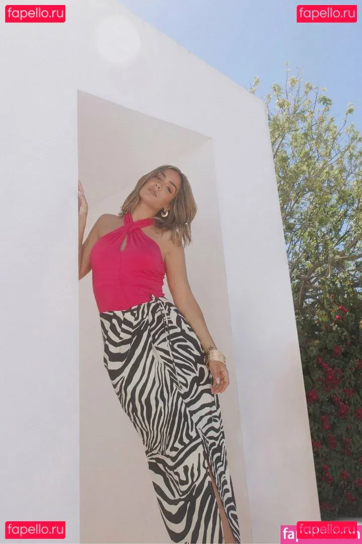 Frankie Bridge Onlyfans Photo Gallery 