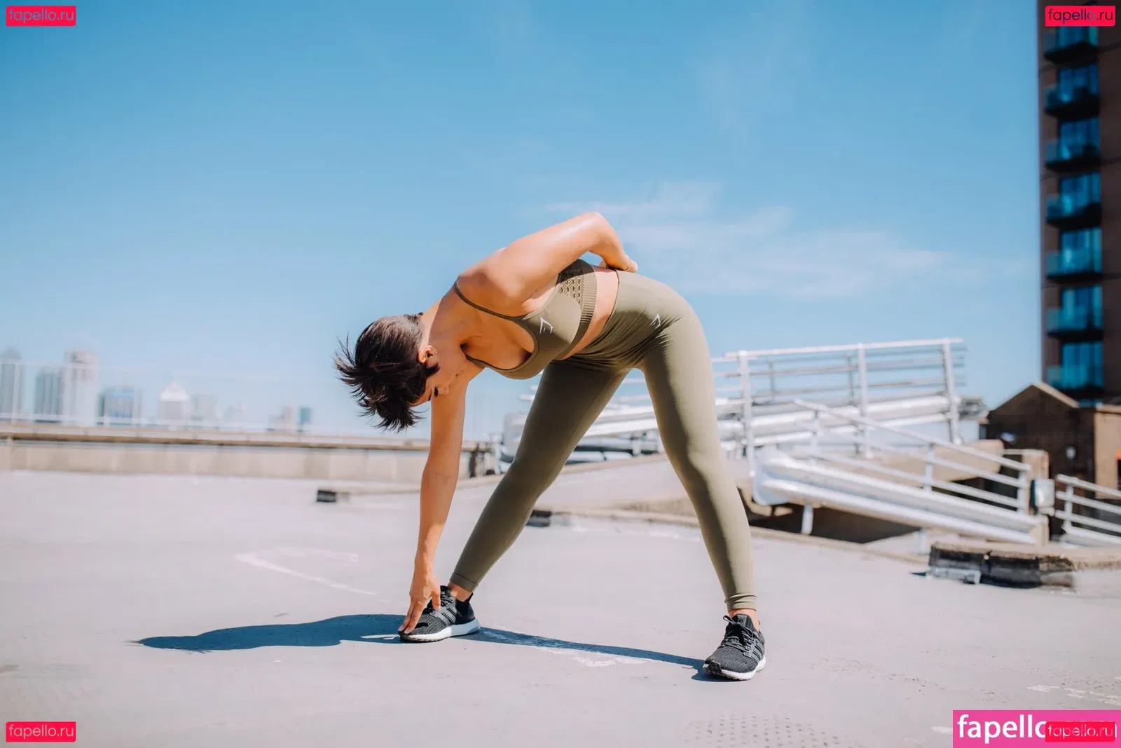 Frankie Bridge Onlyfans Photo Gallery 