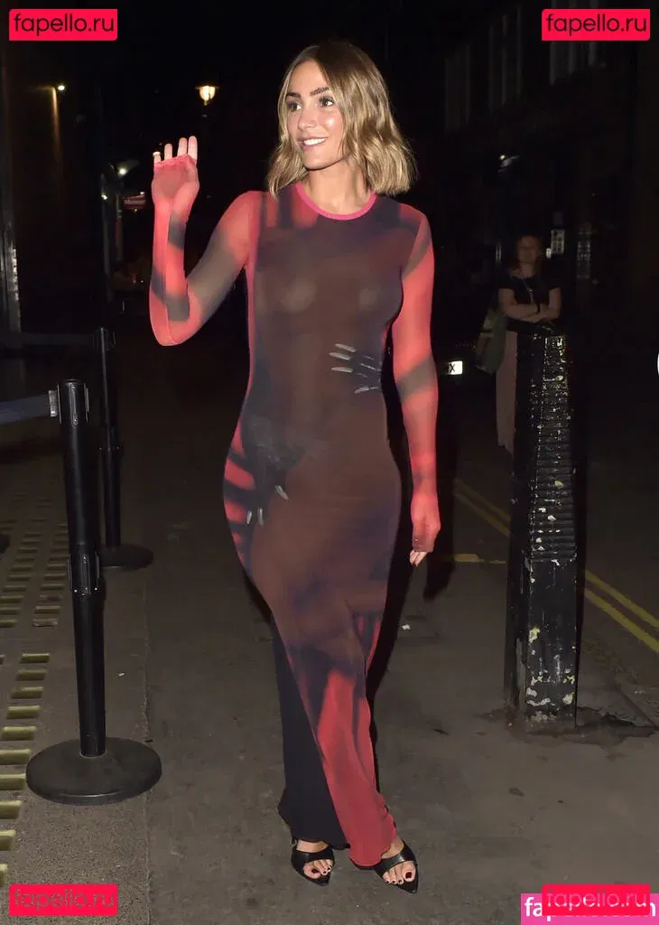 Frankie Bridge Onlyfans Photo Gallery 