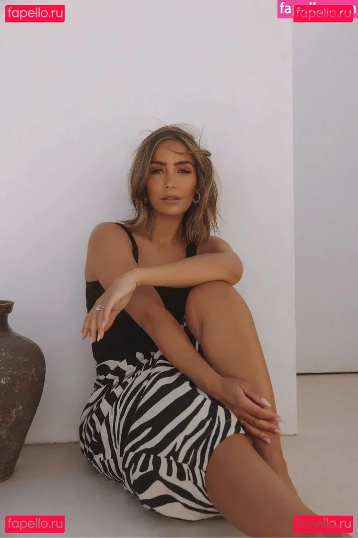 Frankie Bridge Onlyfans Photo Gallery 