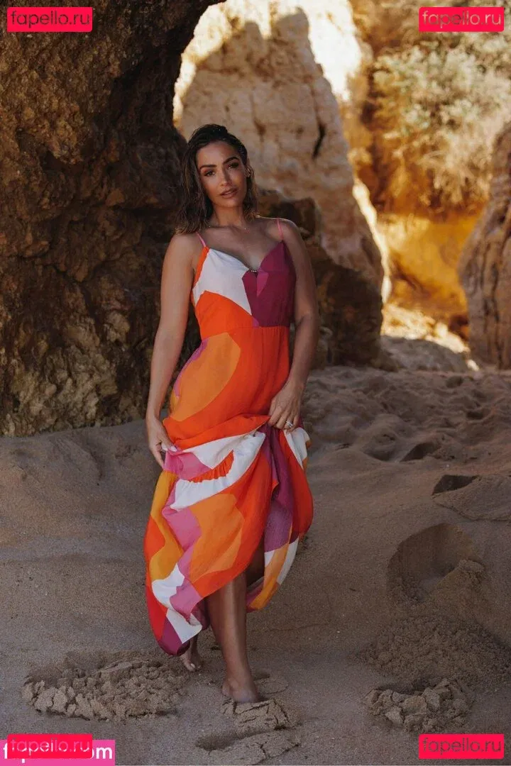 Frankie Bridge Onlyfans Photo Gallery 