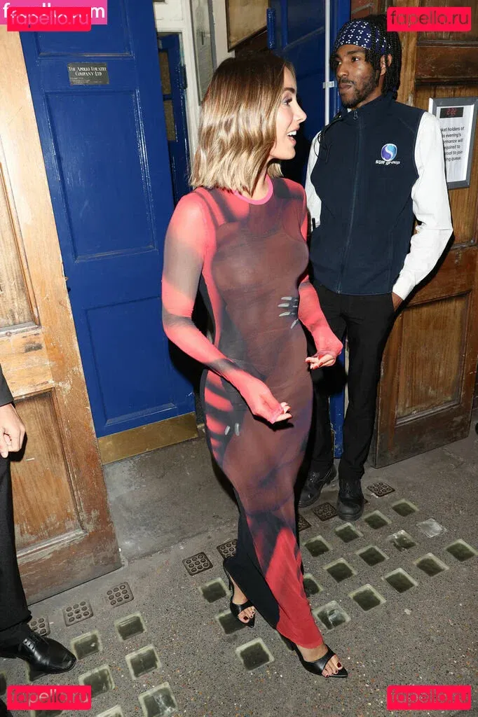 Frankie Bridge Onlyfans Photo Gallery 