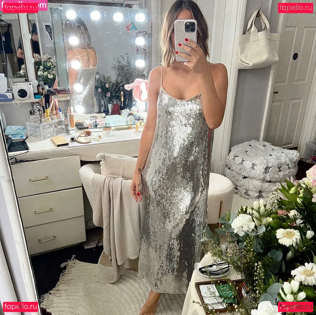 Frankie Bridge Onlyfans Photo Gallery 