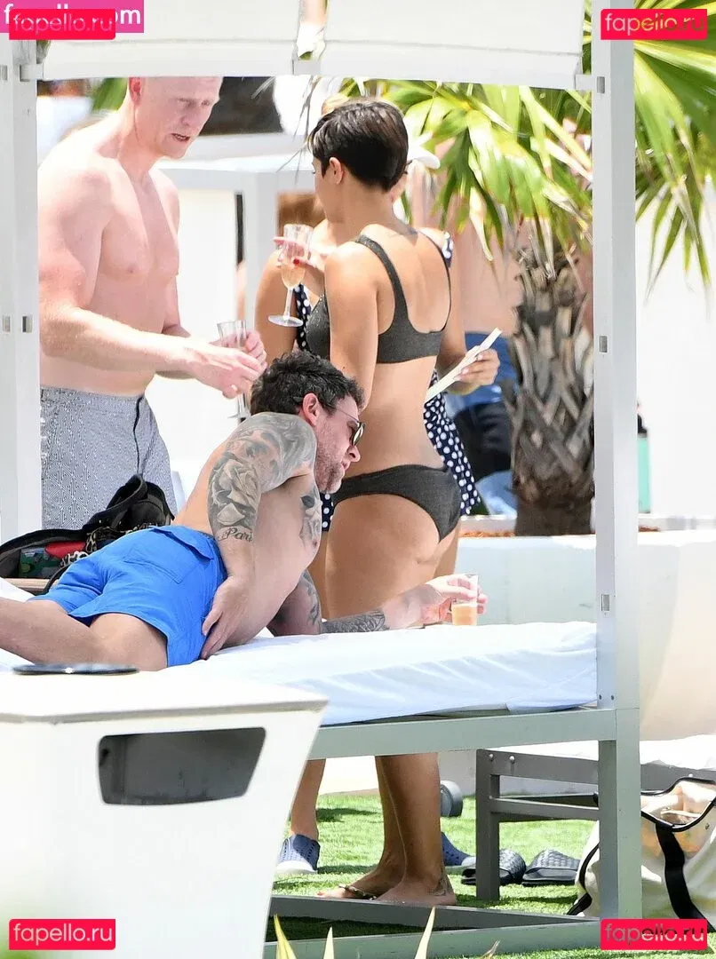 Frankie Bridge Onlyfans Photo Gallery 