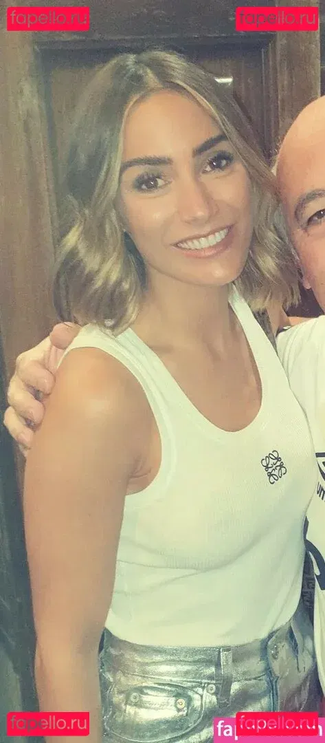 Frankie Bridge Onlyfans Photo Gallery 