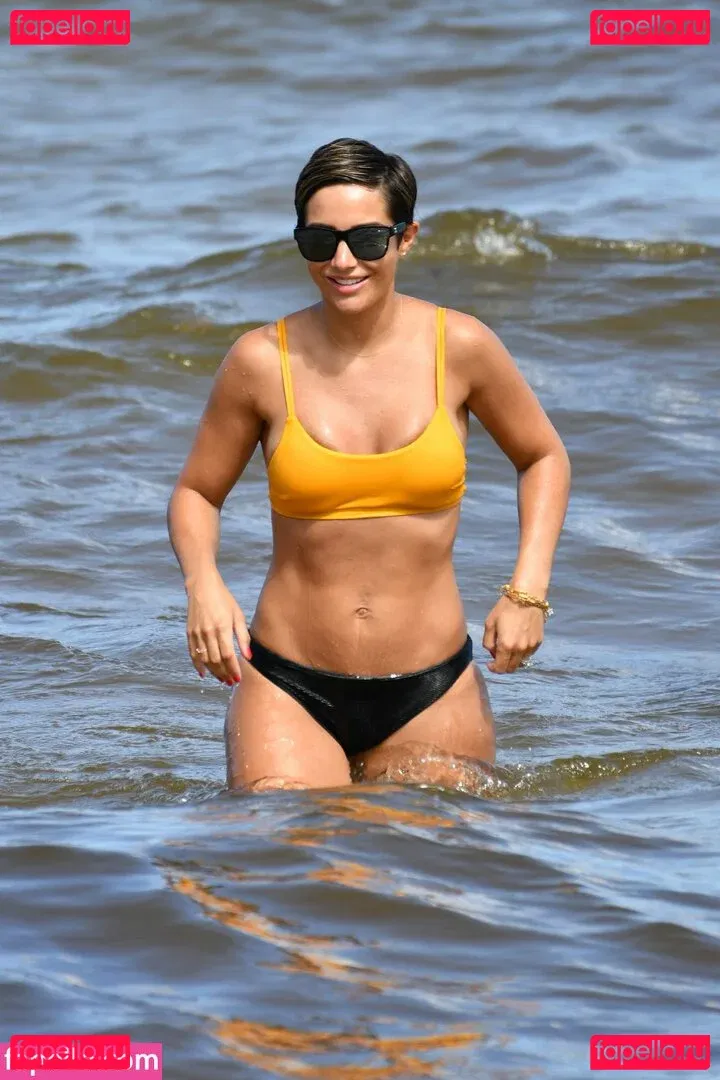 Frankie Bridge Onlyfans Photo Gallery 