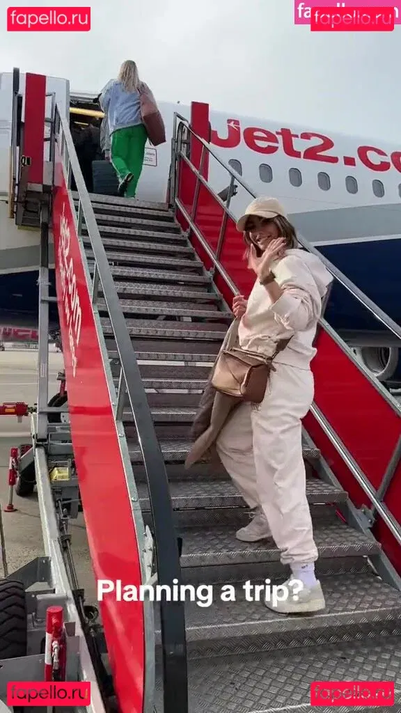 Frankie Bridge Onlyfans Photo Gallery 