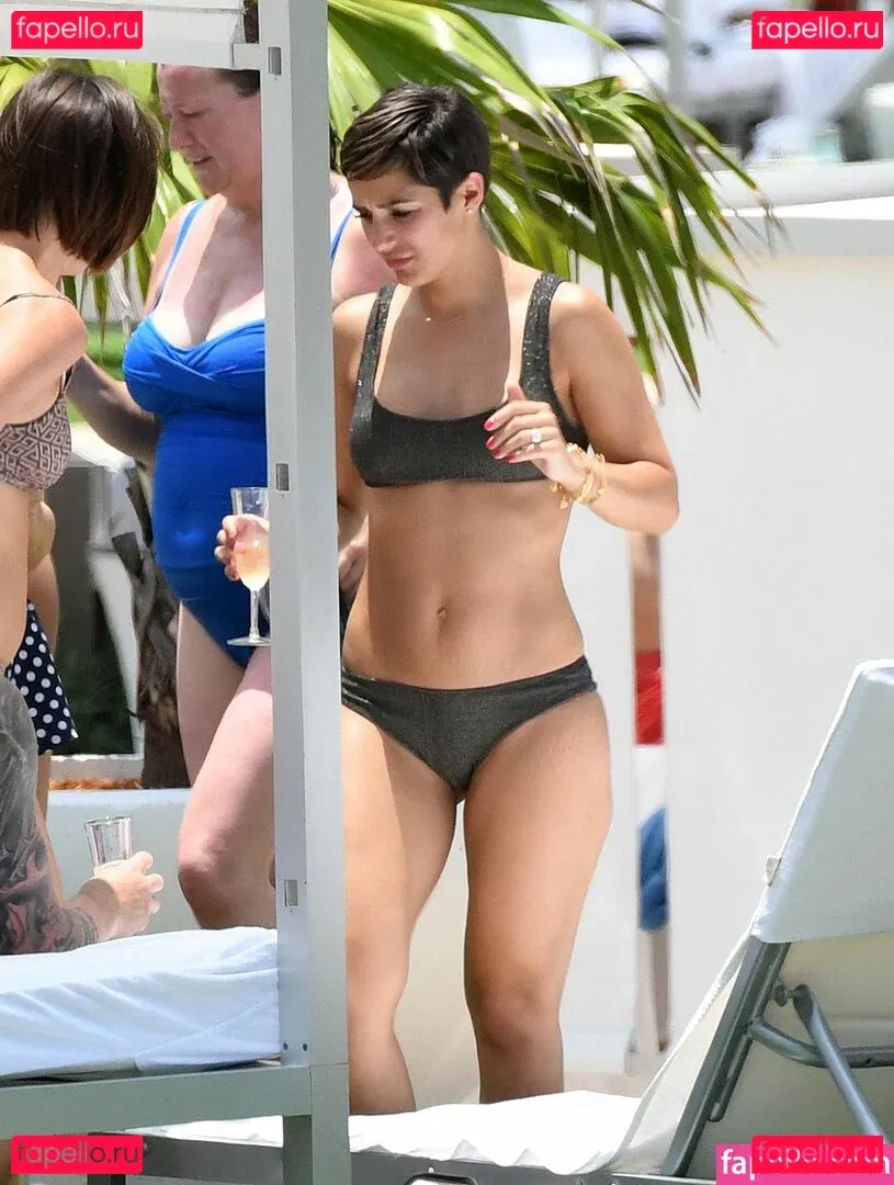 Frankie Bridge Onlyfans Photo Gallery 