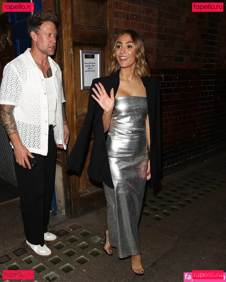 Frankie Bridge Onlyfans Photo Gallery 