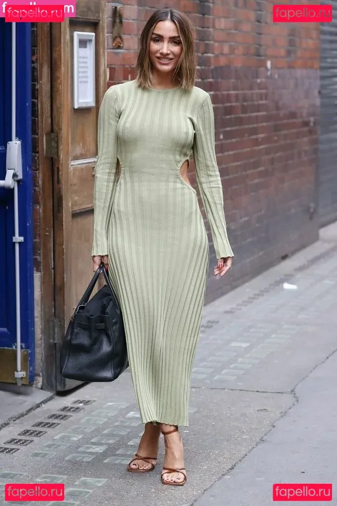 Frankie Bridge Onlyfans Photo Gallery 