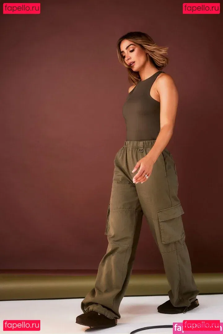 Frankie Bridge Onlyfans Photo Gallery 