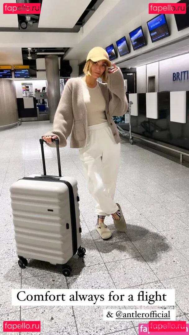 Frankie Bridge Onlyfans Photo Gallery 