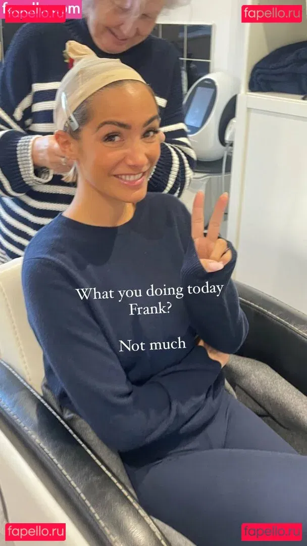 Frankie Bridge Onlyfans Photo Gallery 
