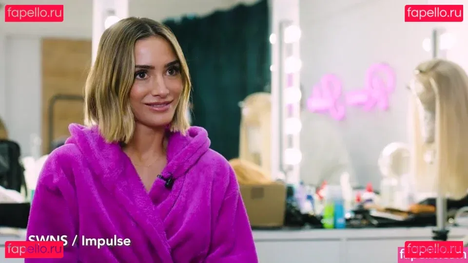 Frankie Bridge Onlyfans Photo Gallery 