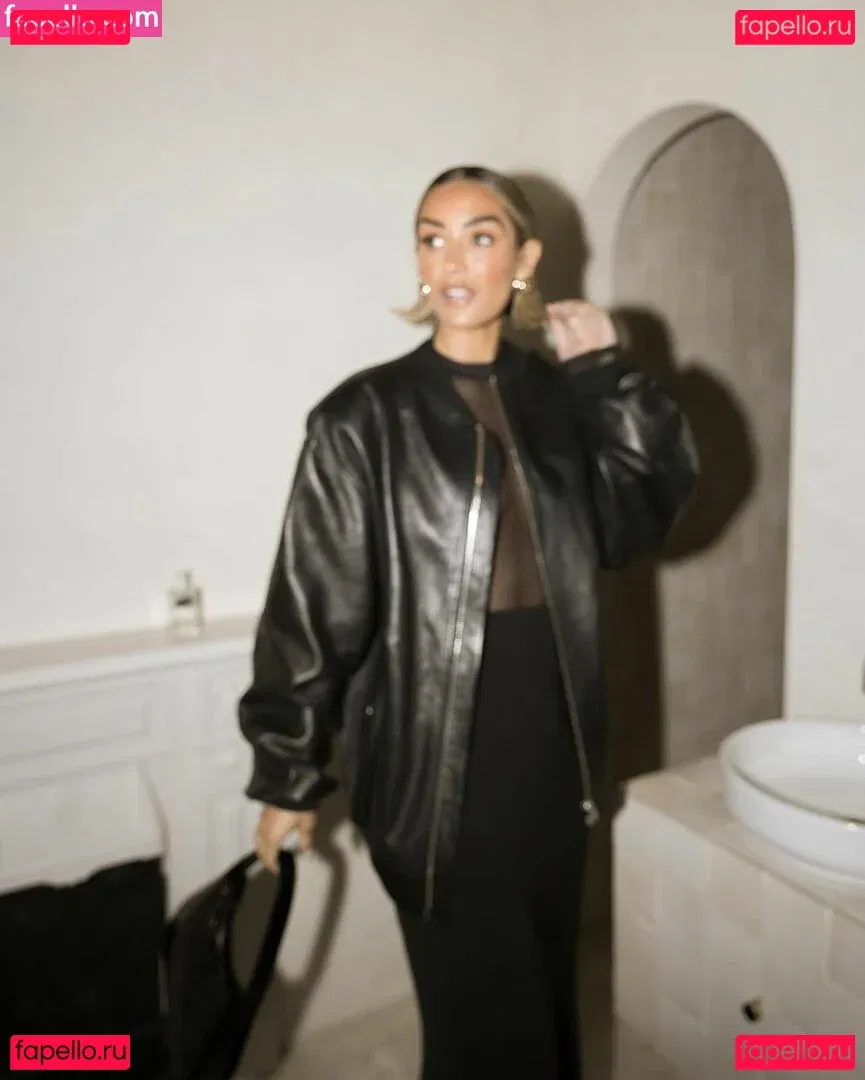 Frankie Bridge Onlyfans Photo Gallery 