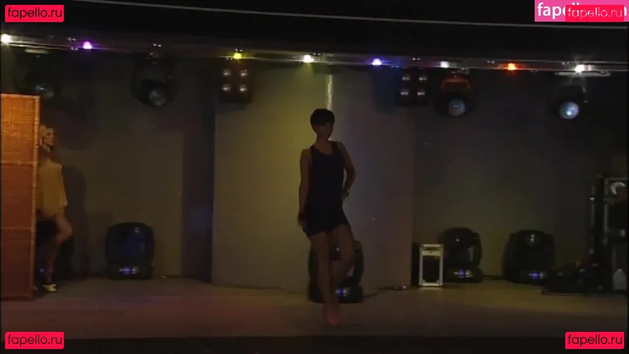 Frankie Bridge Onlyfans Photo Gallery 