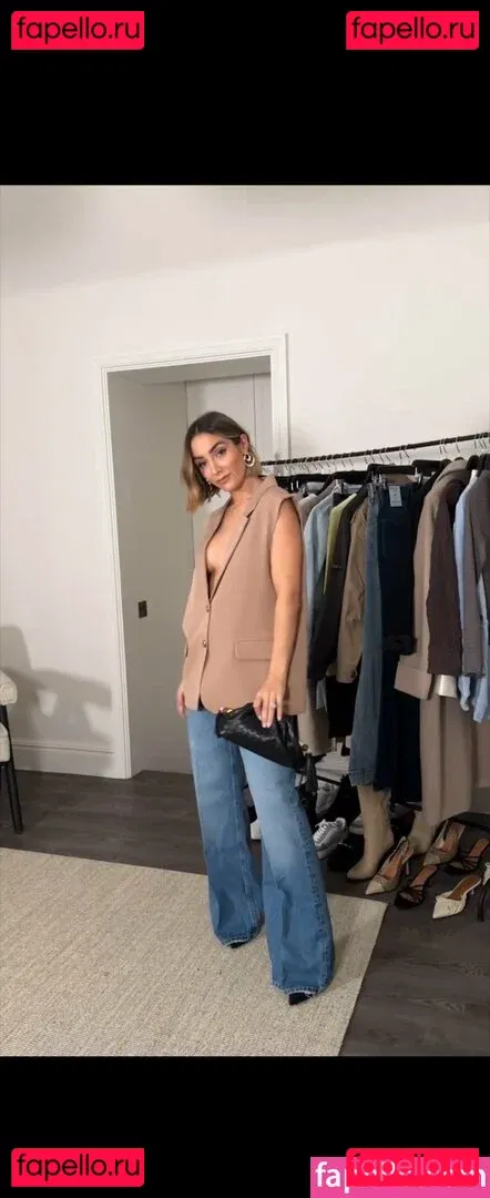 Frankie Bridge Onlyfans Photo Gallery 