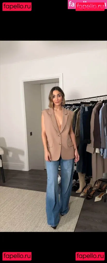 Frankie Bridge Onlyfans Photo Gallery 