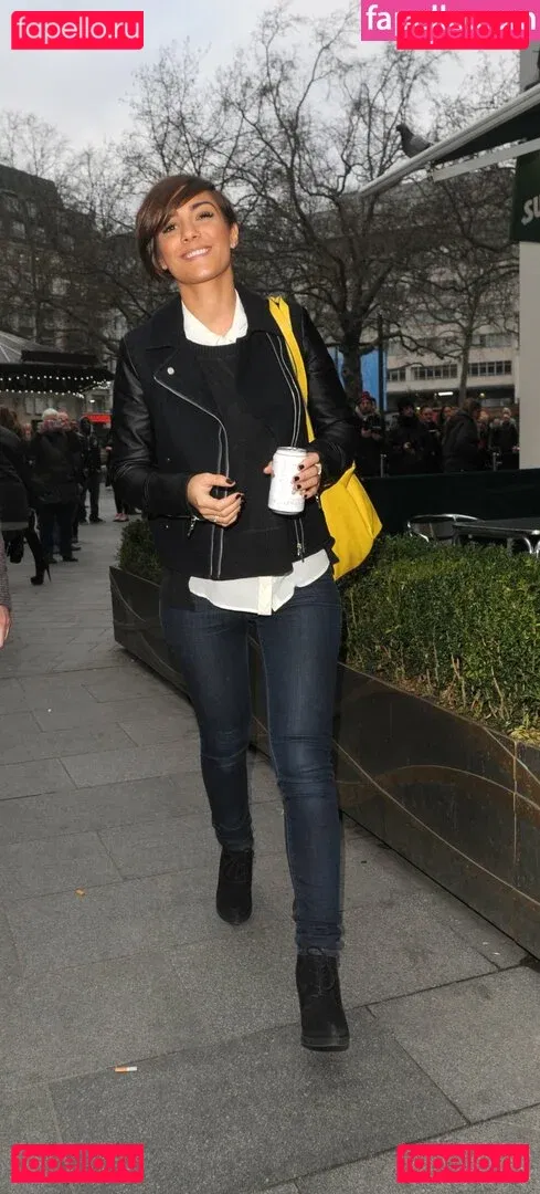 Frankie Bridge Onlyfans Photo Gallery 