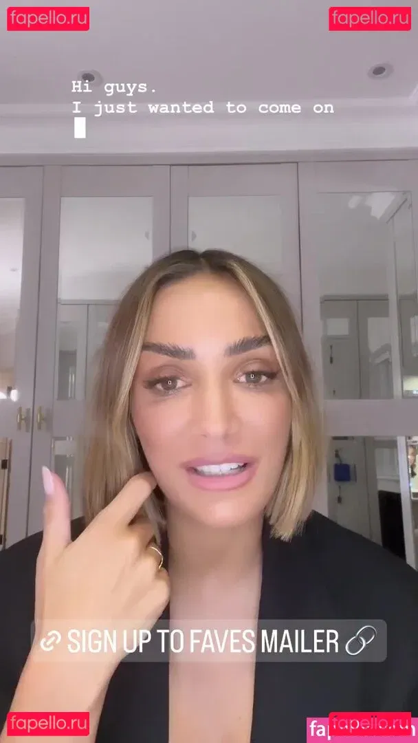 Frankie Bridge Onlyfans Photo Gallery 