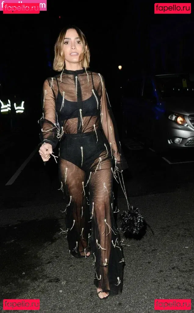 Frankie Bridge Onlyfans Photo Gallery 