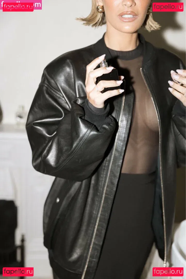 Frankie Bridge Onlyfans Photo Gallery 