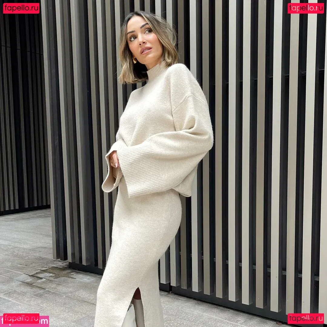 Frankie Bridge Onlyfans Photo Gallery 