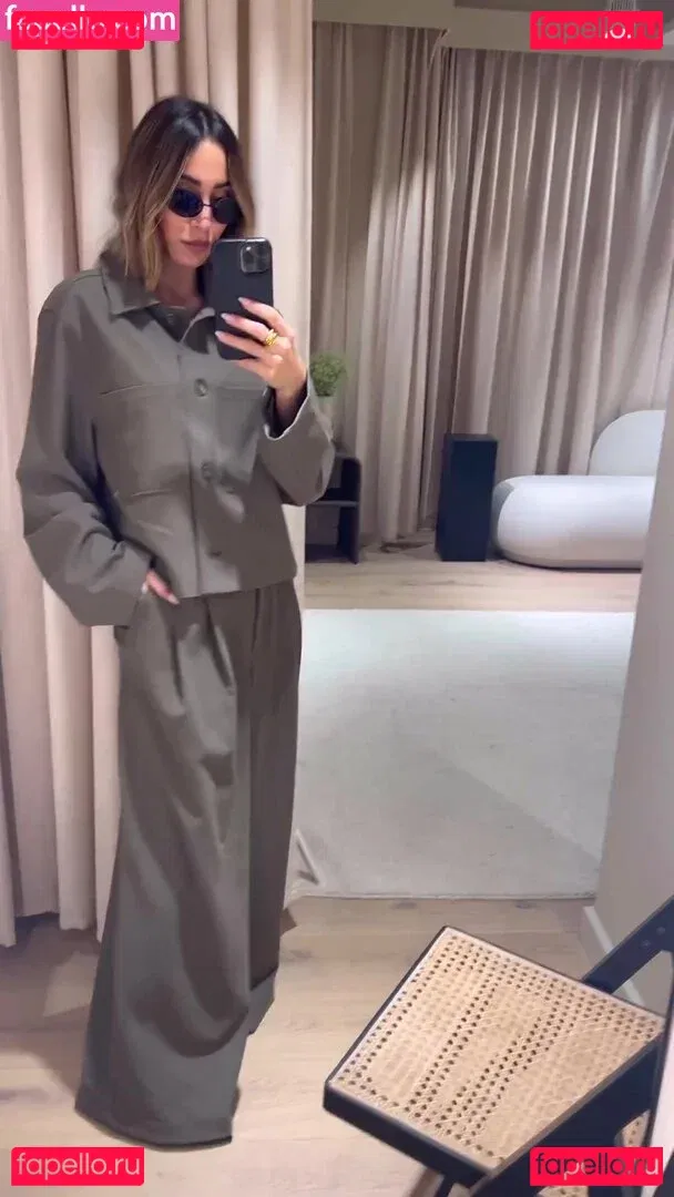 Frankie Bridge Onlyfans Photo Gallery 