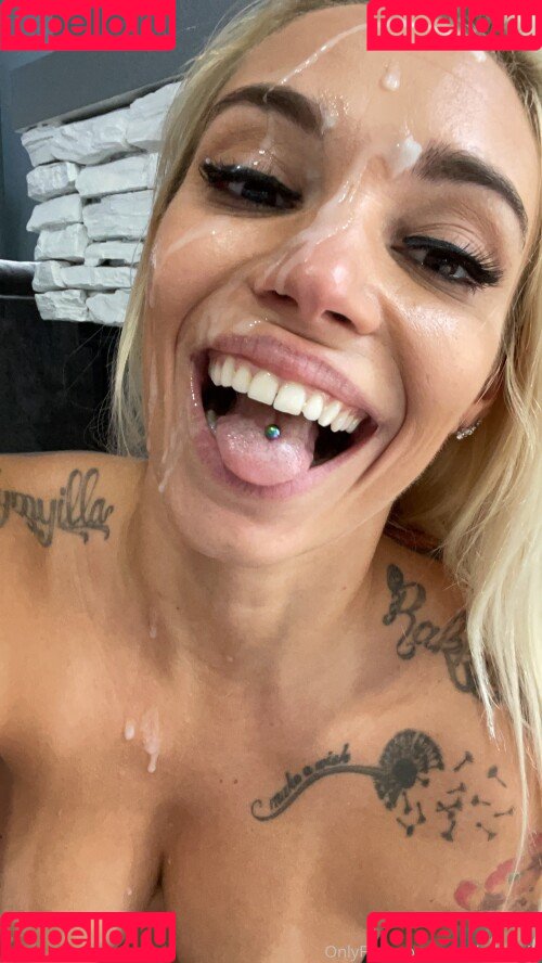 Ry_Marie120 Onlyfans Photo Gallery 