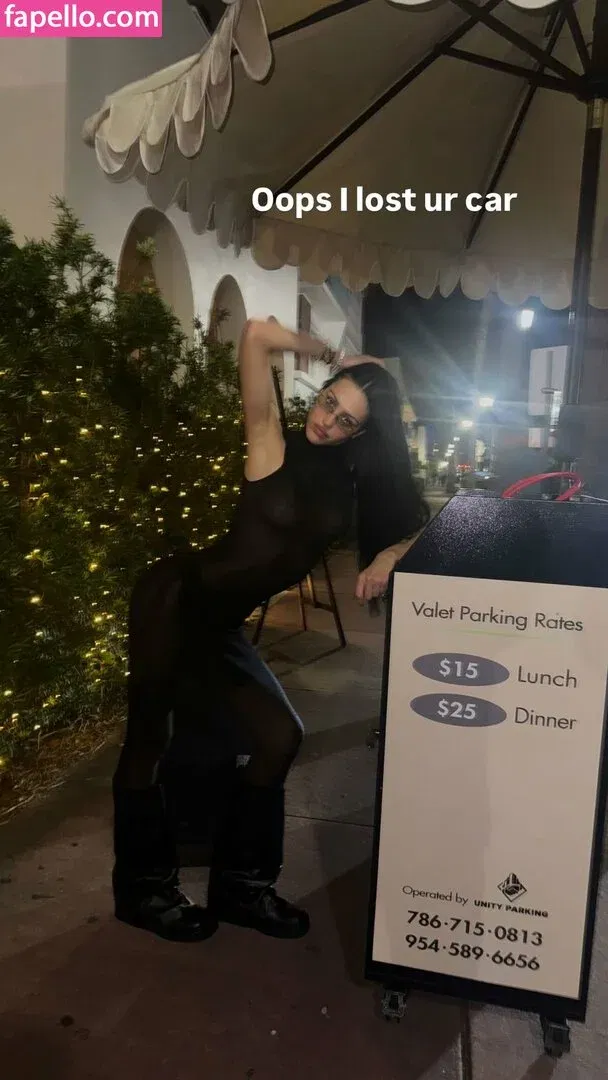 Amelia Gray Hamlin Onlyfans Photo Gallery 