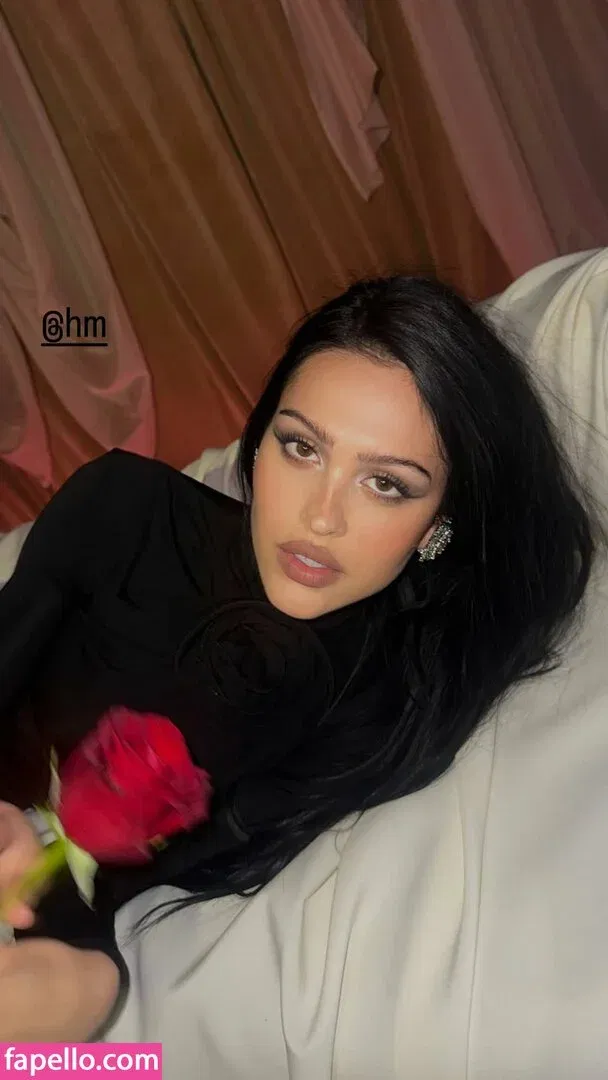 Amelia Gray Hamlin Onlyfans Photo Gallery 