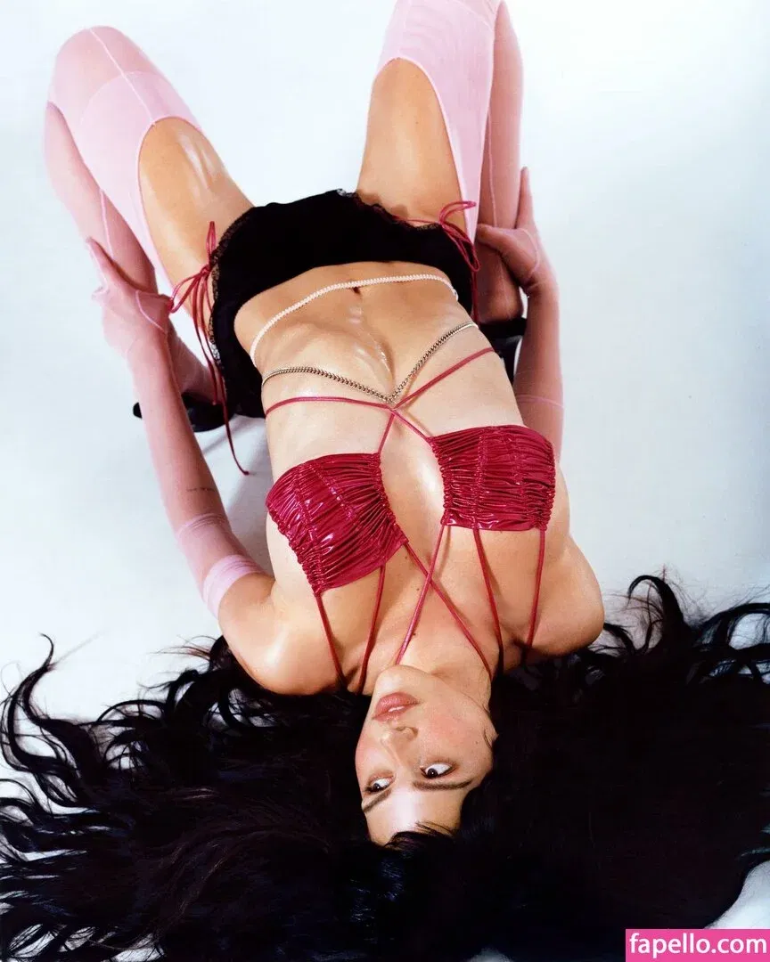 Amelia Gray Hamlin Onlyfans Photo Gallery 