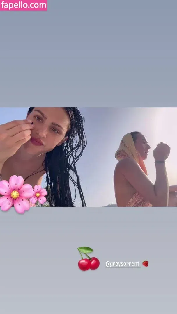 Amelia Gray Hamlin Onlyfans Photo Gallery 